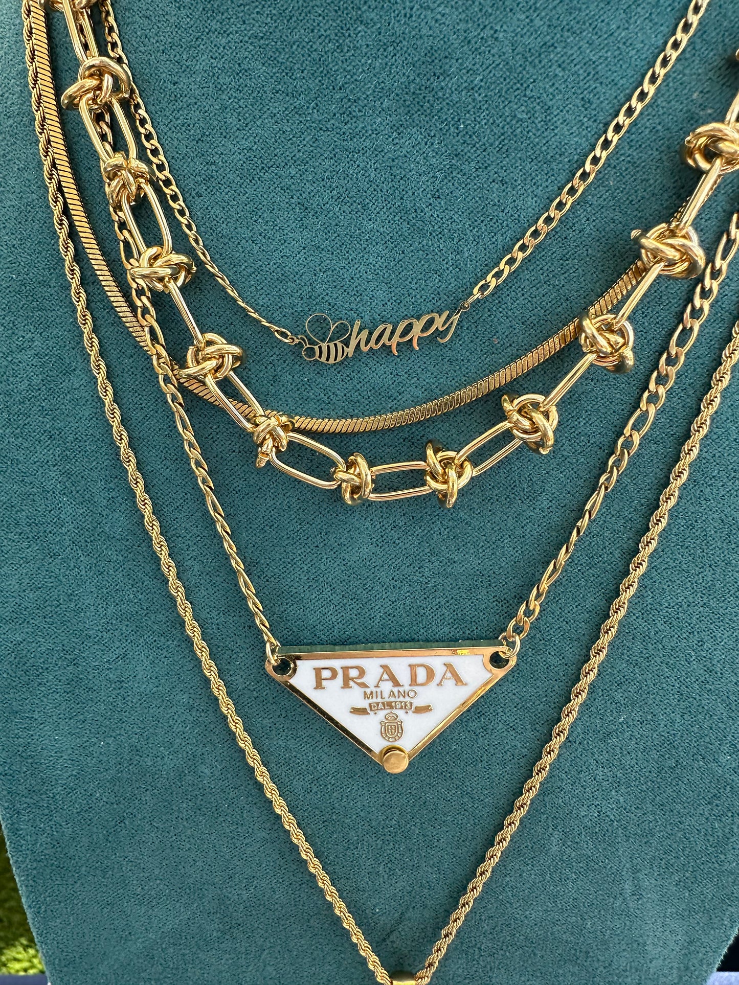 DRIP JEWELRY be happy necklace