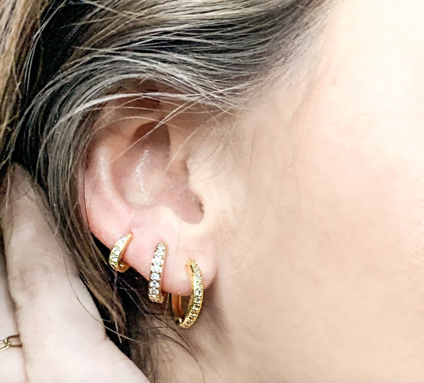 DRIP JEWELRY BY AK Earrings itty bitty sparkle (6 mm)