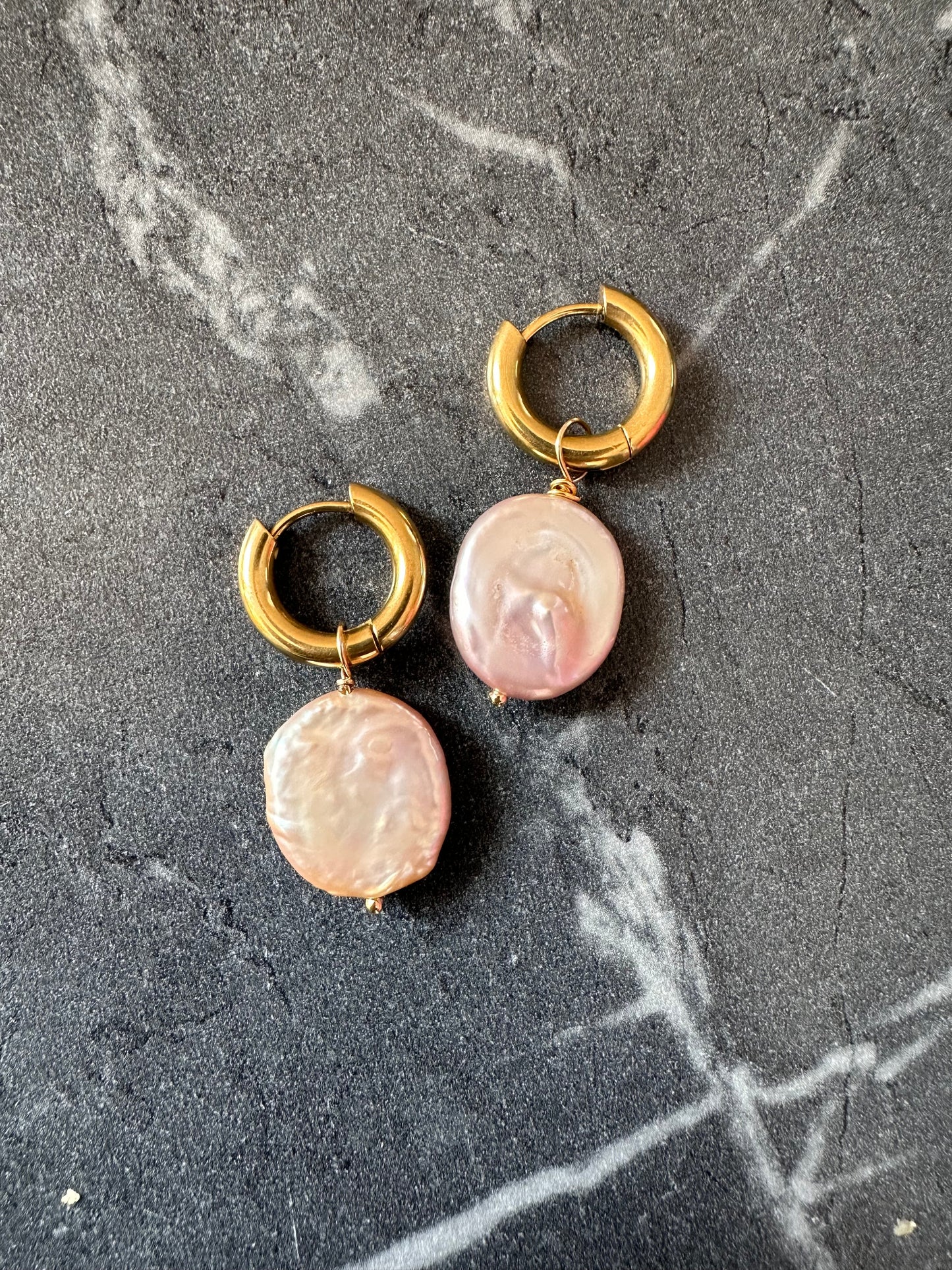 DRIP JEWELRY Circle Pearl or No Pearl Hoops