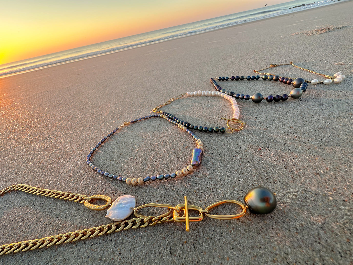 DRIP JEWELRY NECKLACES Shapes Lariat Necklace : one-of-a-kind