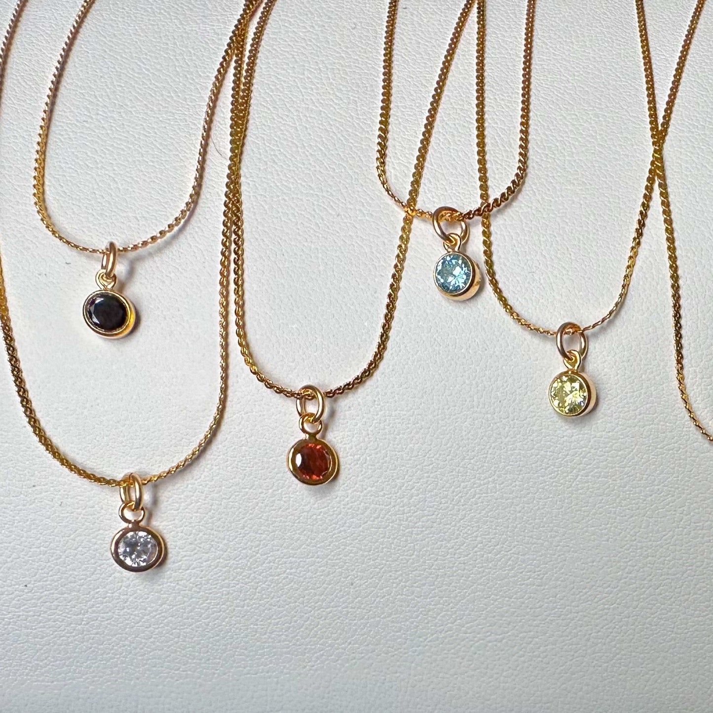 DRIP JEWELRY Barely There Stone Necklace