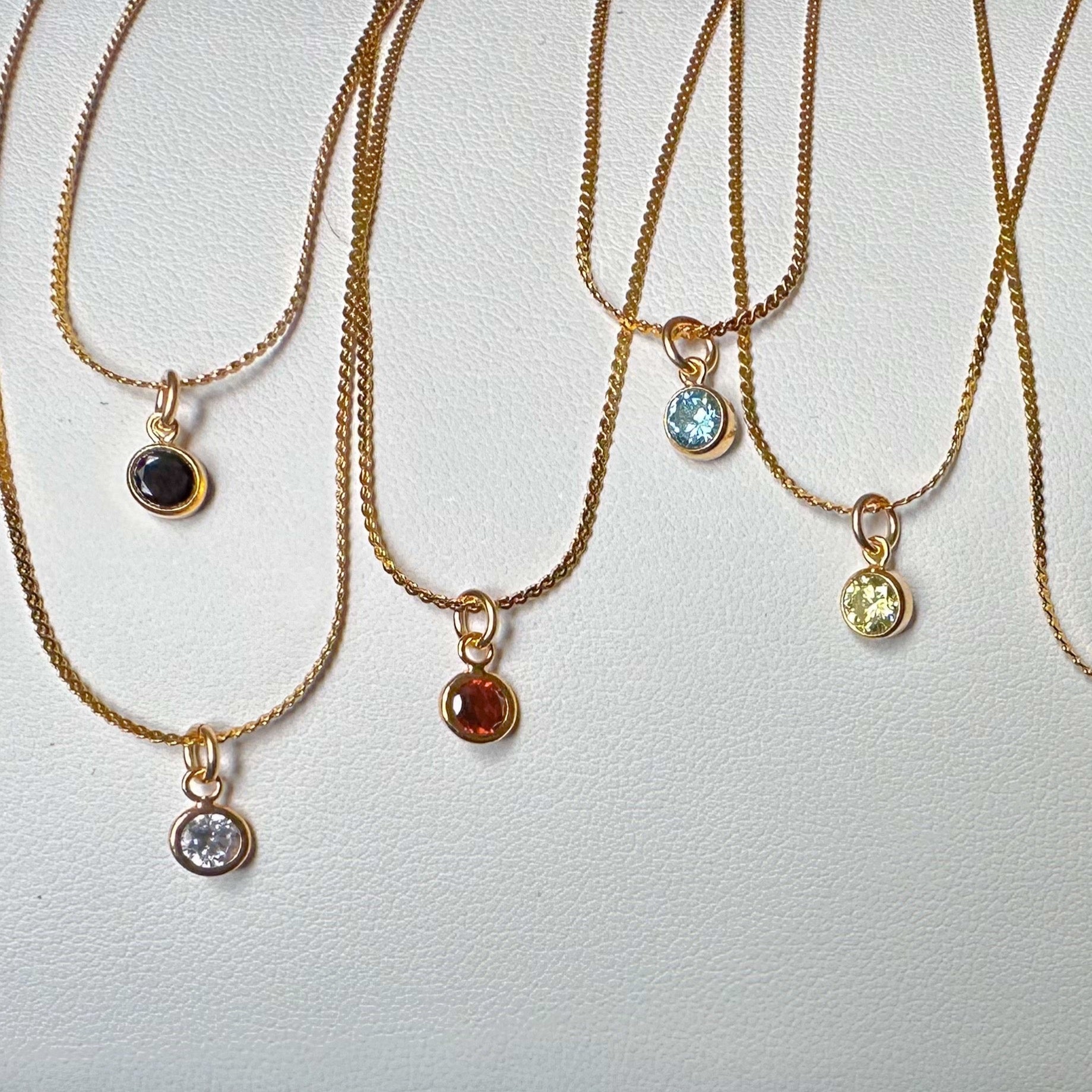 DRIP JEWELRY Barely There Stone Necklace