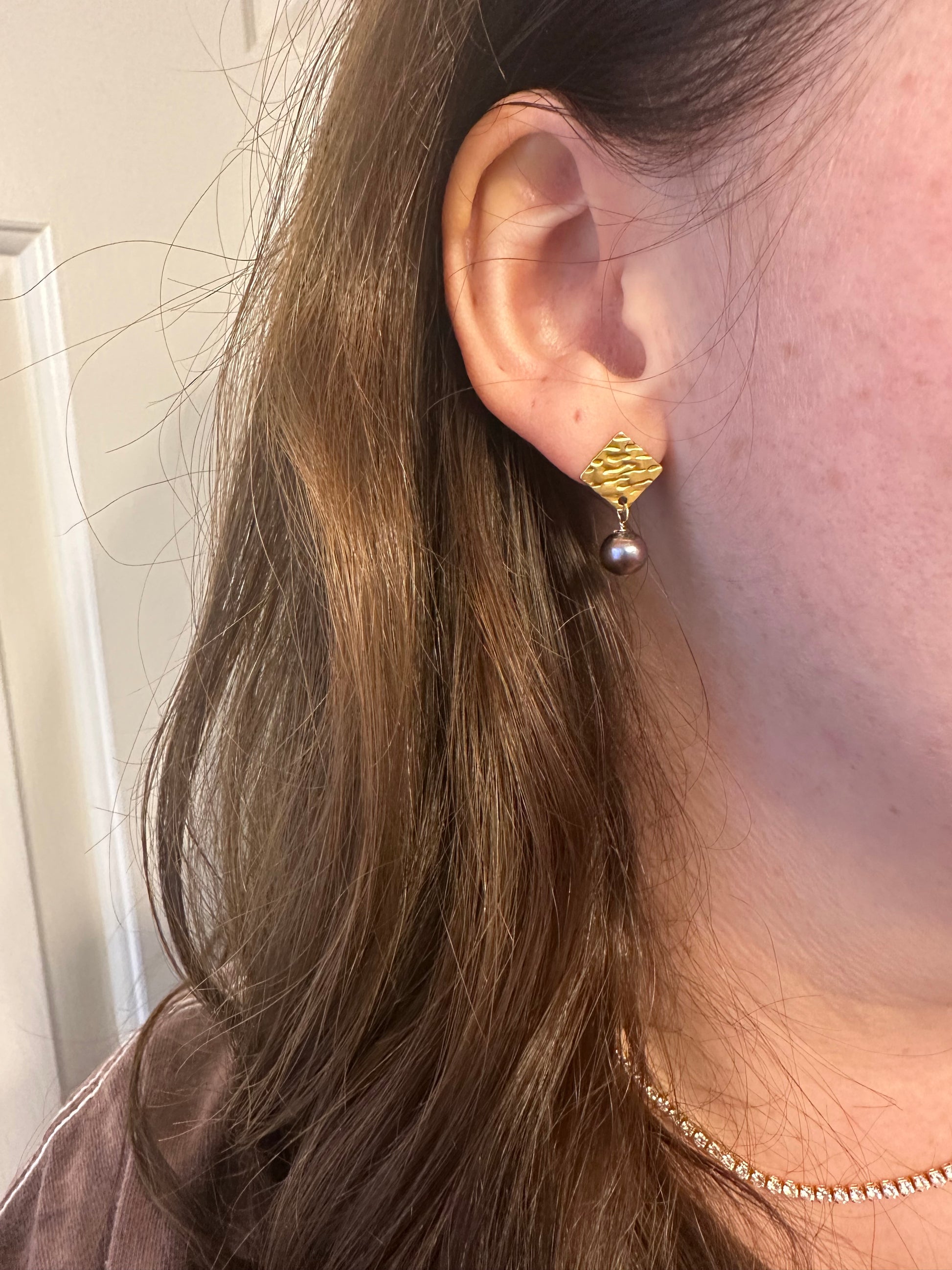 DRIP JEWELRY Carly Earrings- Tahitian Pearl or White Pearl on Gold