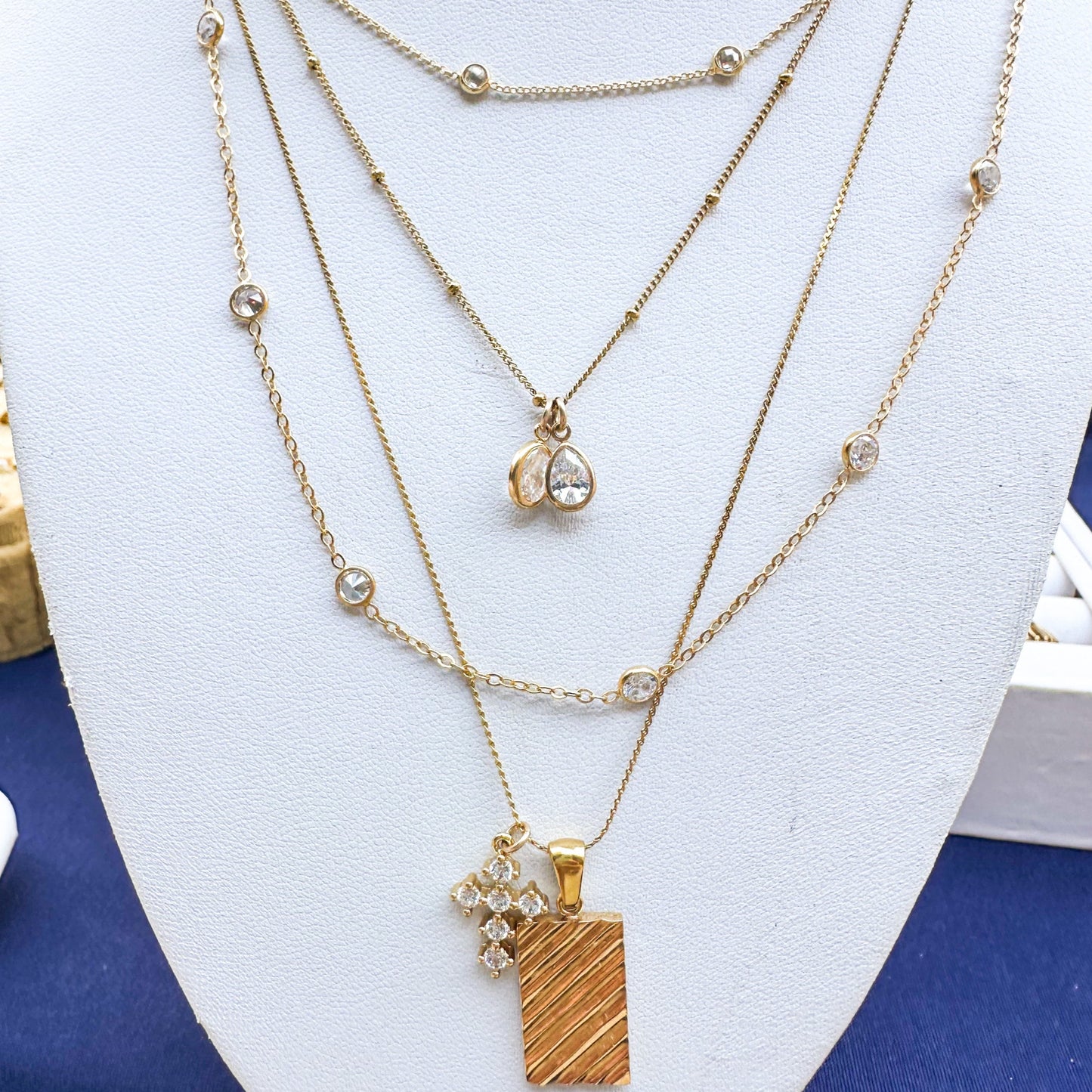 DRIP JEWELRY Cross Pendant Necklace