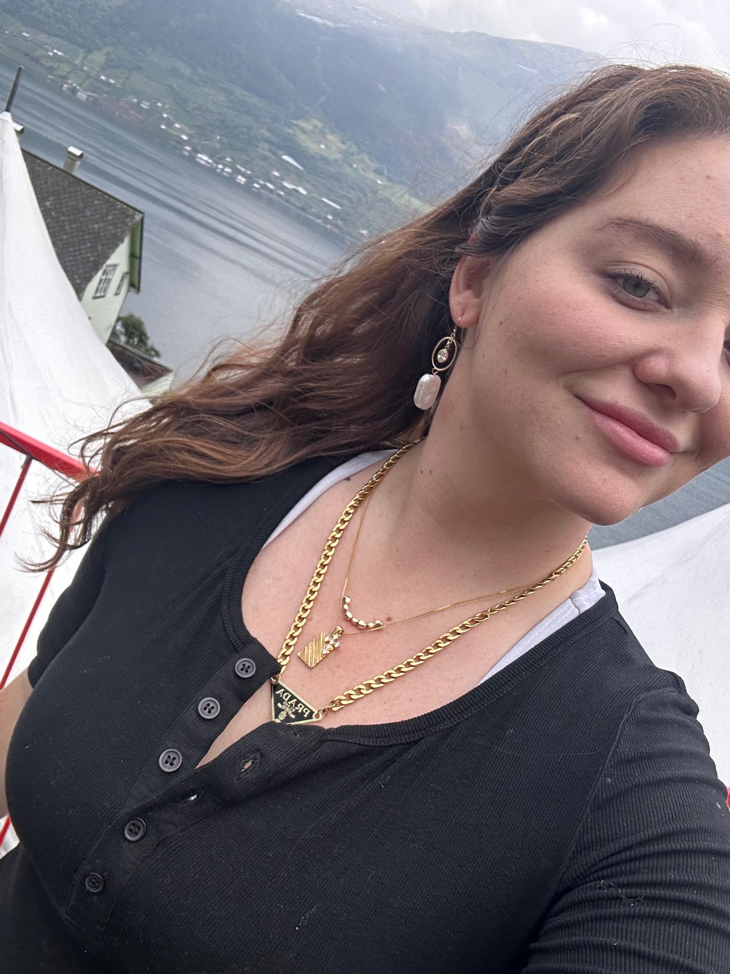 DRIP JEWELRY Cross Pendant Necklace