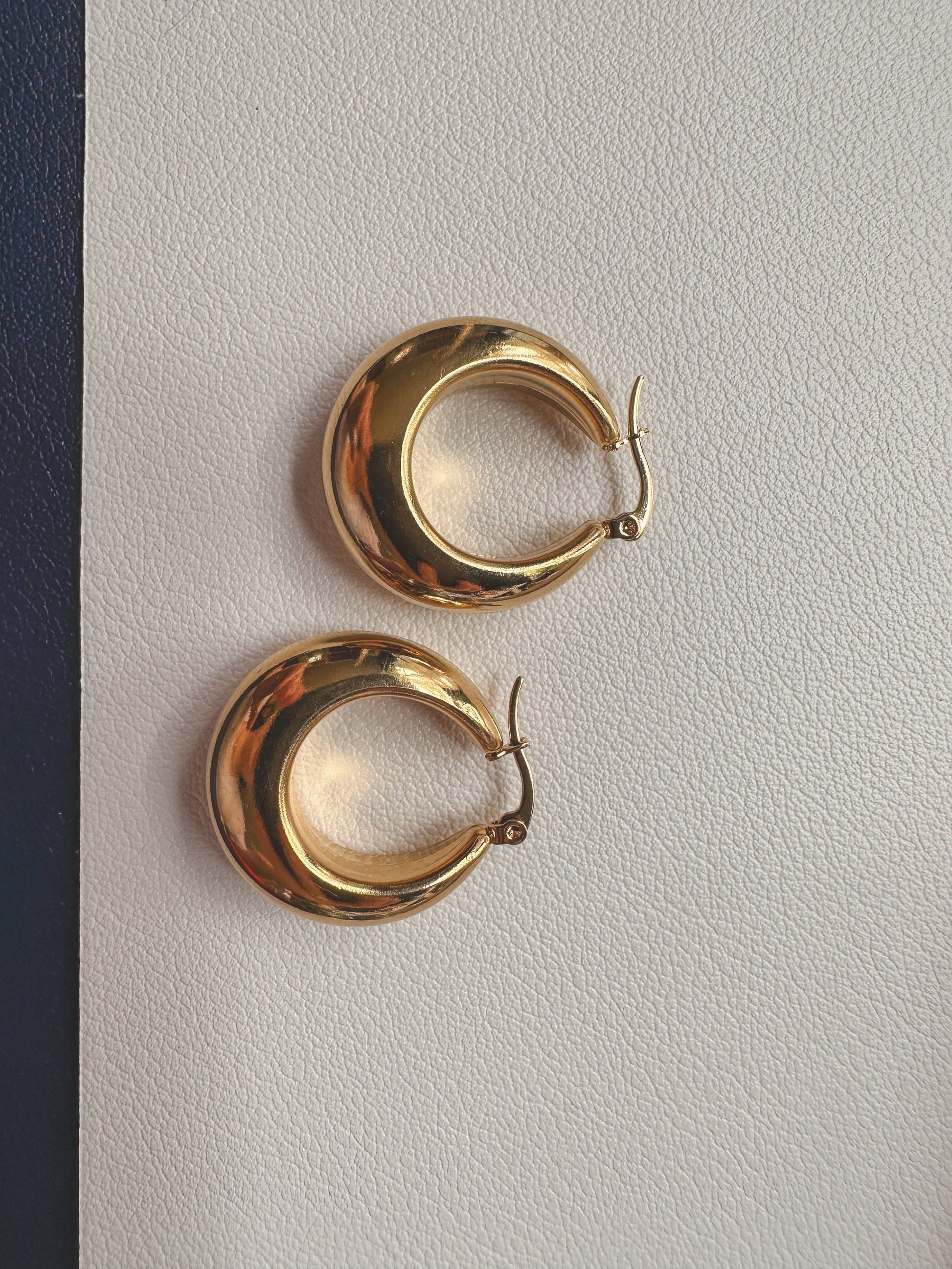 DRIP JEWELRY Drip Dome Hoops (2 sizes)