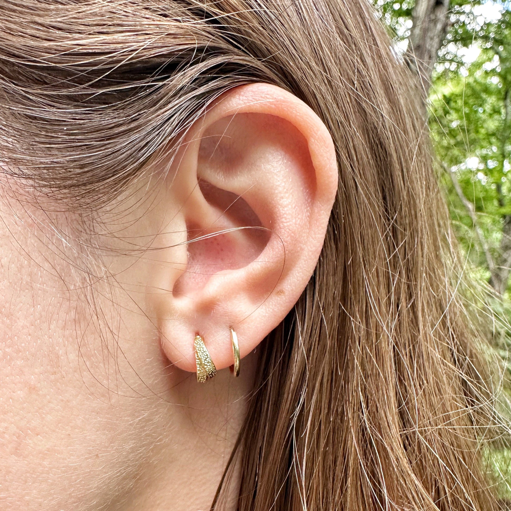 DRIP JEWELRY EARRINGS Criss Cross Mini Hoops