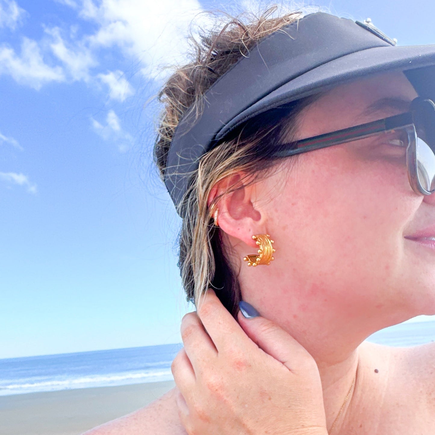 DRIP JEWELRY Earrings Dottie Huggies