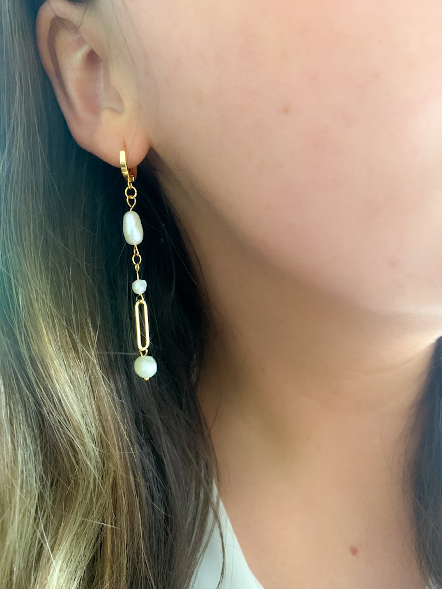 DRIP JEWELRY Earrings Mixed Triple Pearl