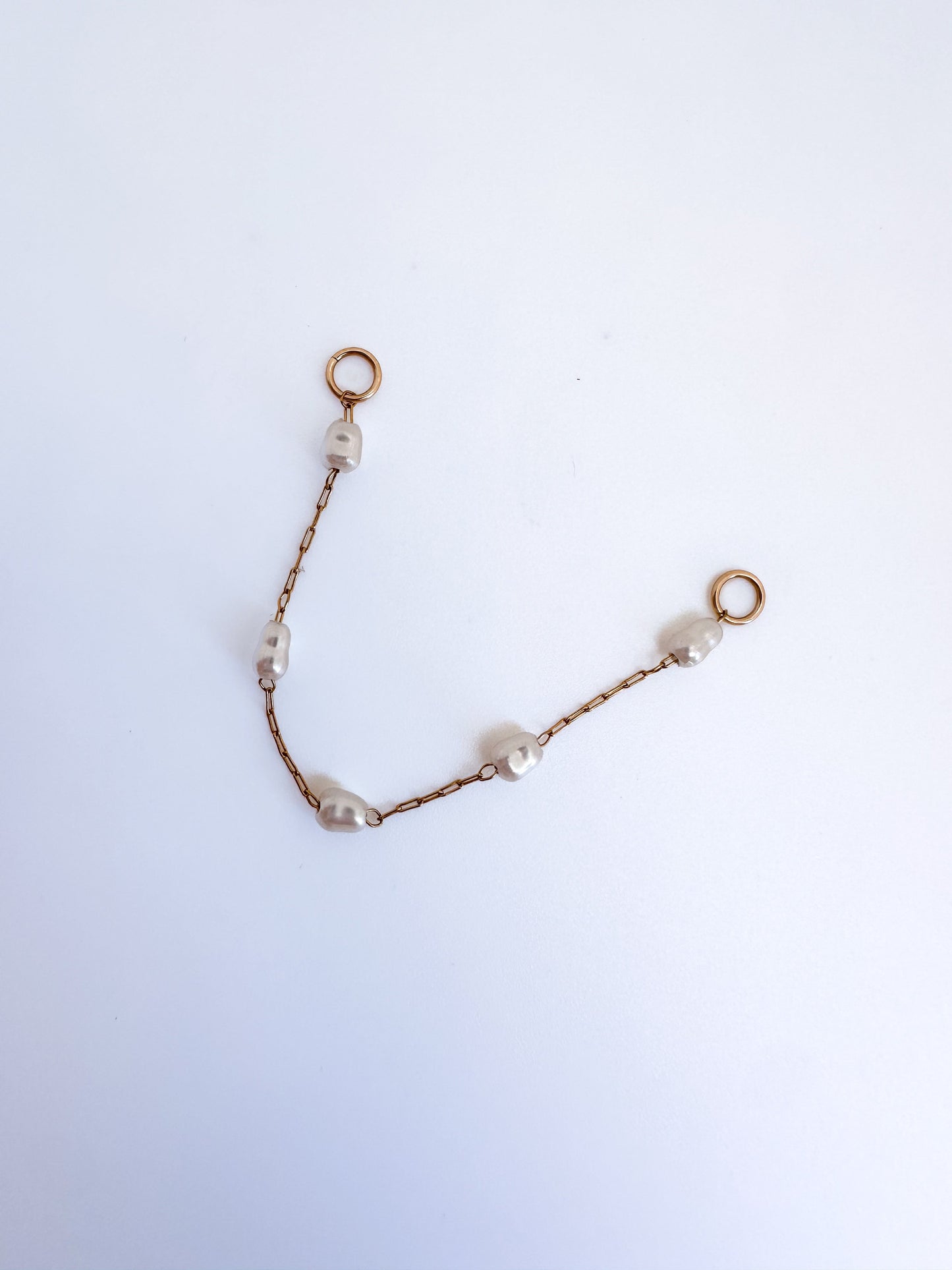 DRIP JEWELRY EARRINGS Pearl Ear Chain