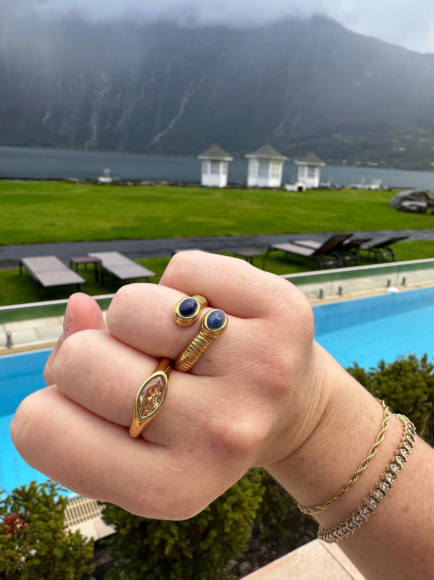 DRIP JEWELRY Lapis Spiral Ring