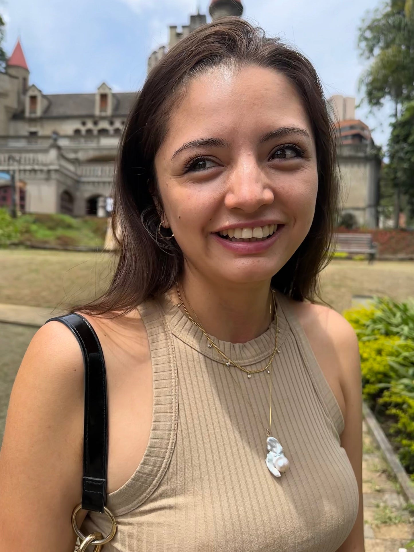 DRIP JEWELRY Necklaces Curb and Pear Stone Necklace