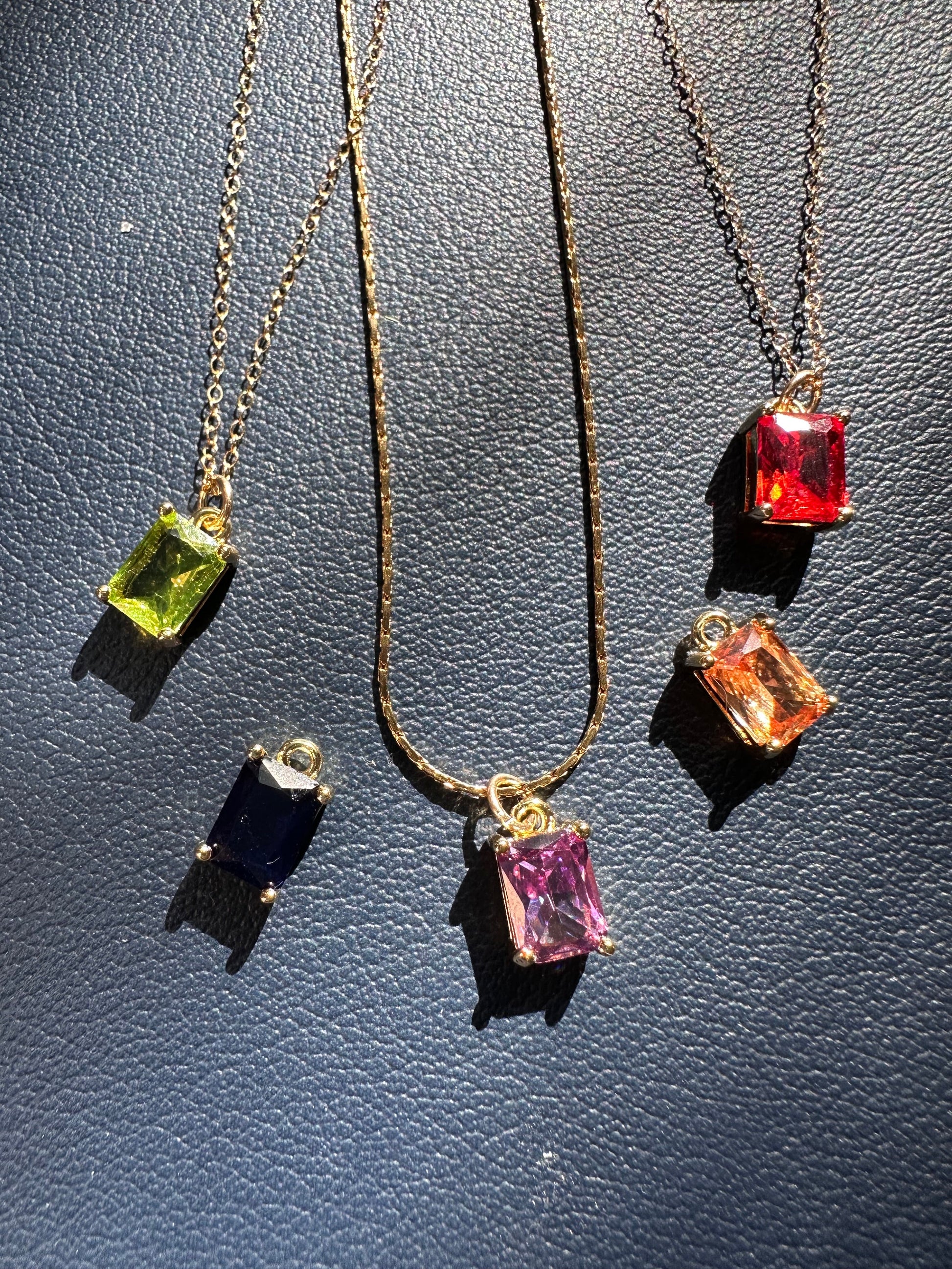 DRIP JEWELRY NECKLACES MINI Rec Drop Necklace