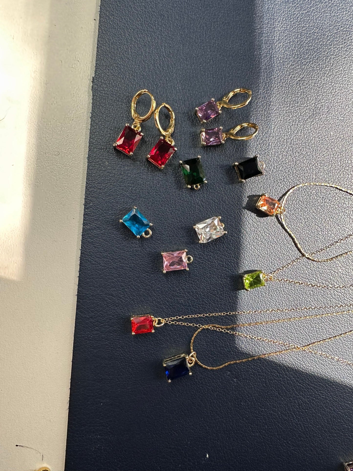 DRIP JEWELRY NECKLACES MINI Rec Drop Necklace