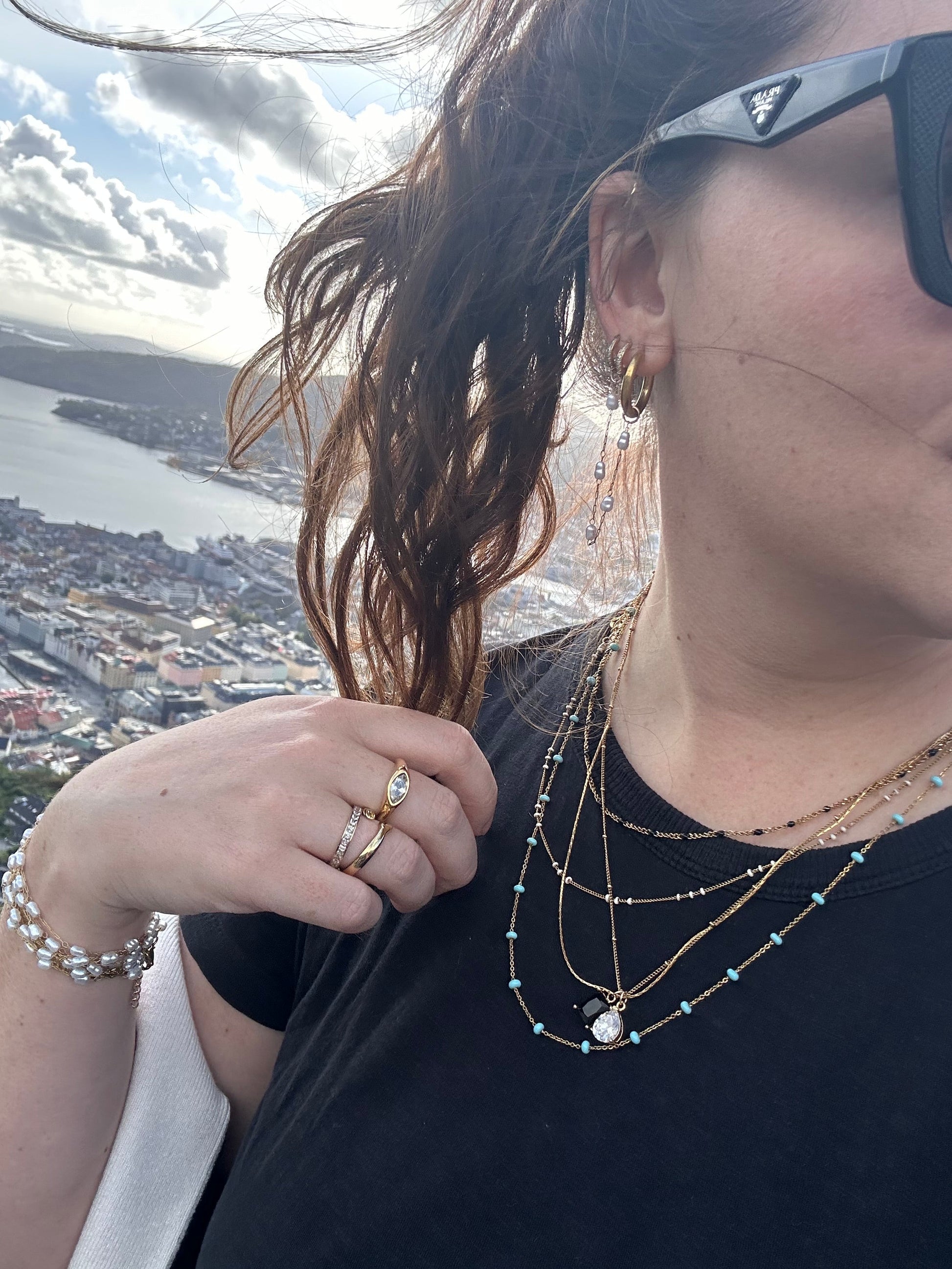 DRIP JEWELRY NECKLACES White Enamel Satellite 2.0