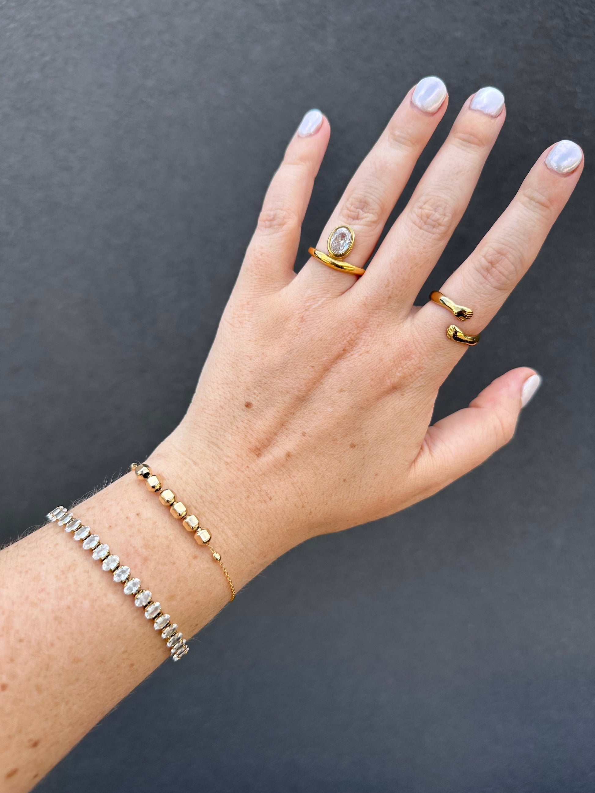 DRIP JEWELRY RINGS Hug Ring