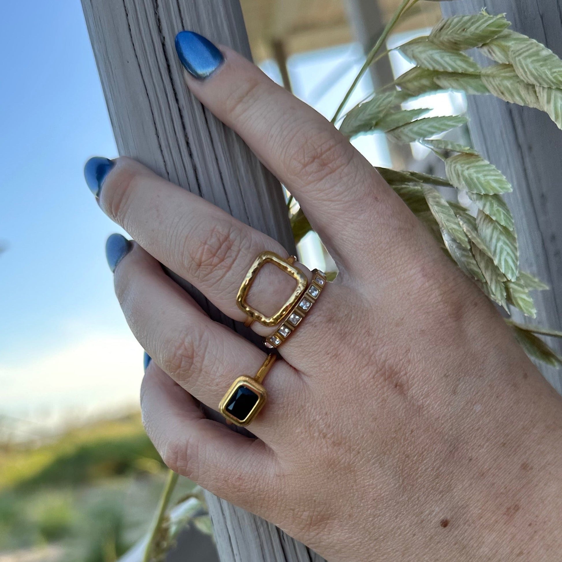 DRIP JEWELRY Rings Open Square Ring