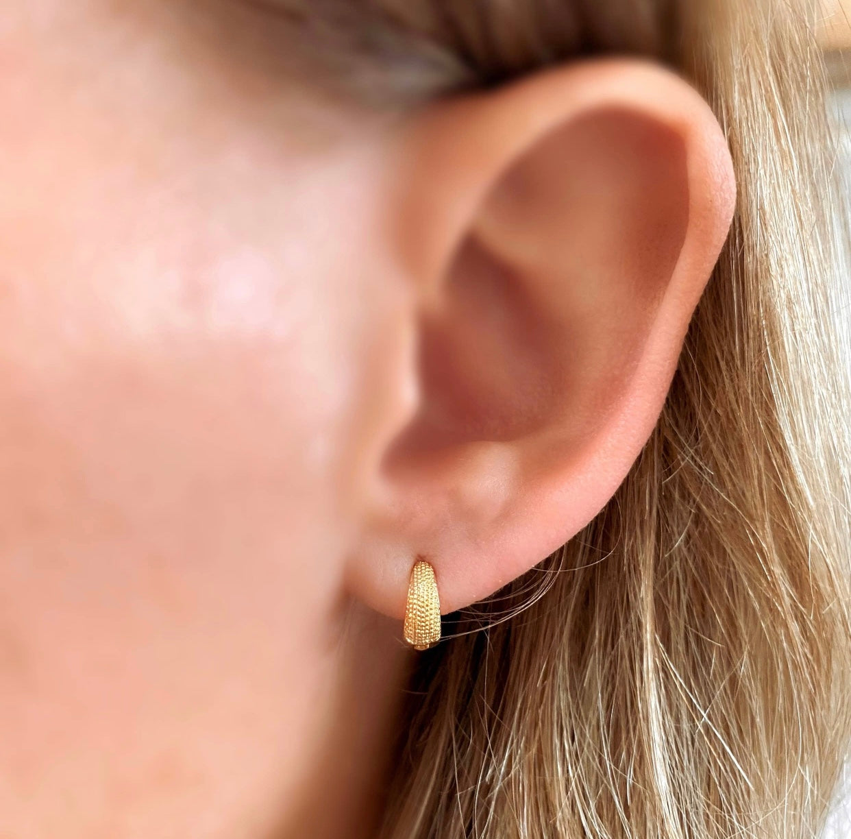 DRIP JEWELRY Earrings Textured Baby Huggies