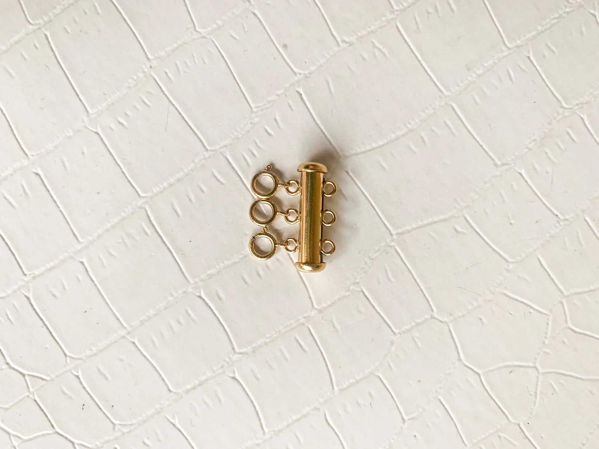 DRIP JEWELRY Gold-Filled Tube Layering Clasp