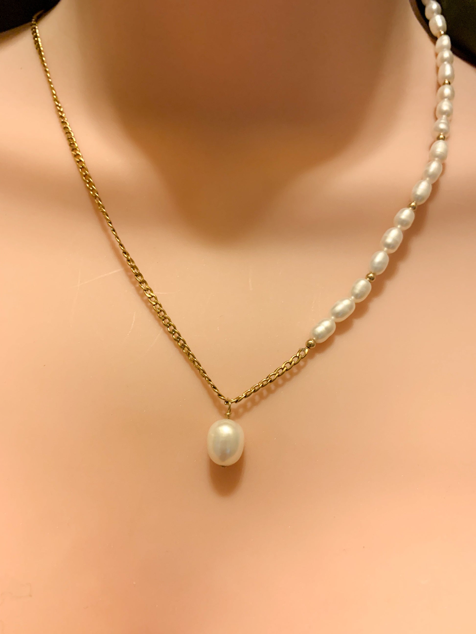 DRIP JEWELRY Necklaces Lilly Pearl