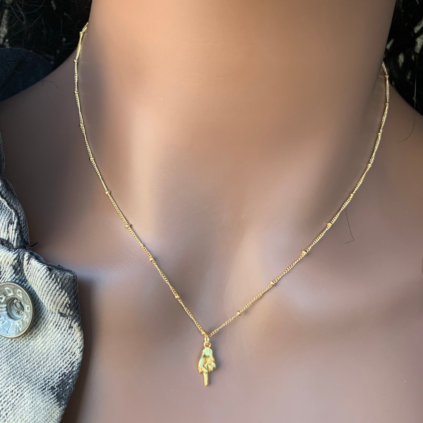 DRIP JEWELRY Necklaces Middle Fingers Up- Satellite