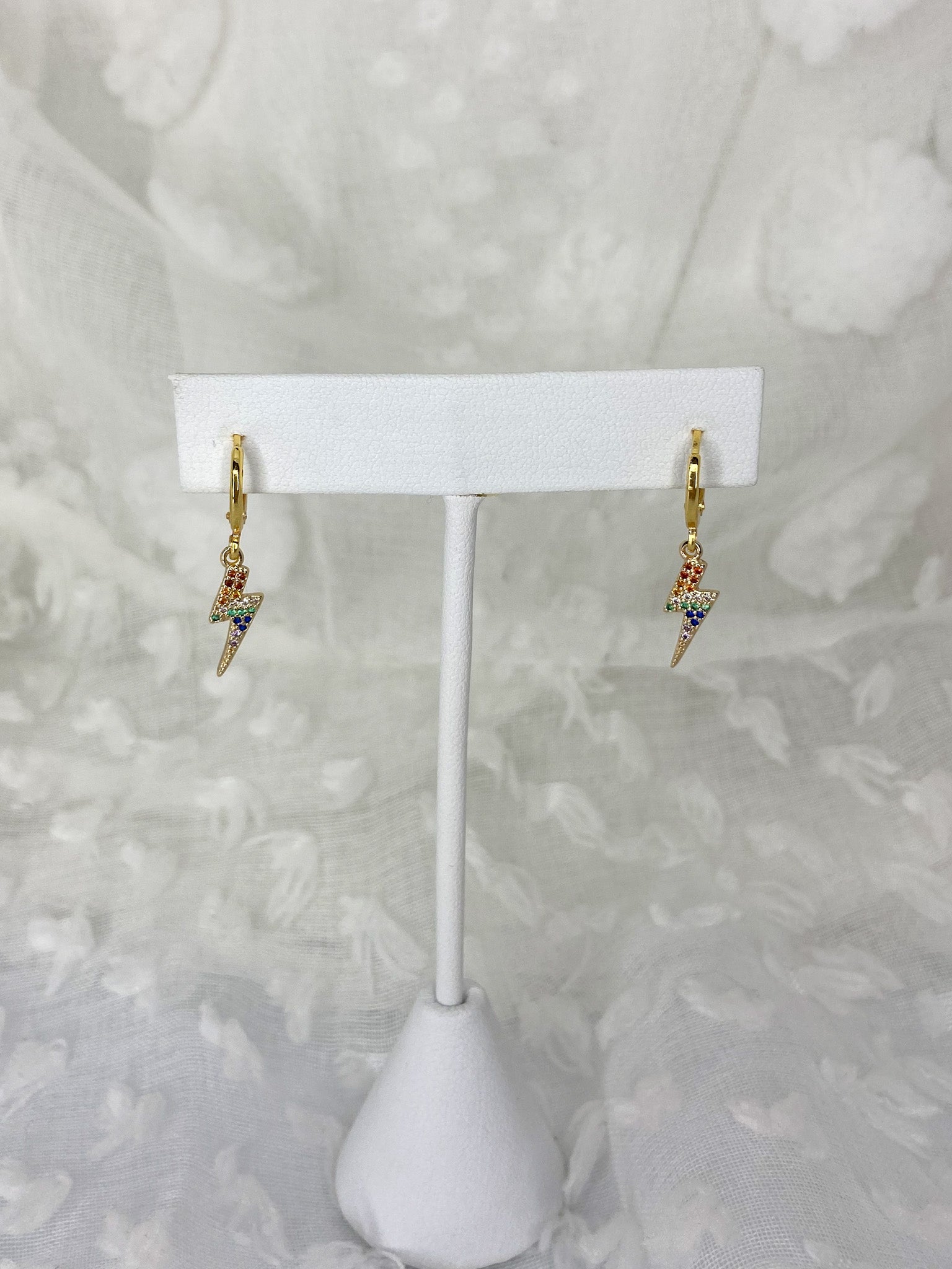 DRIP JEWELRY Subscription: HUGGIE OF THE MONTH